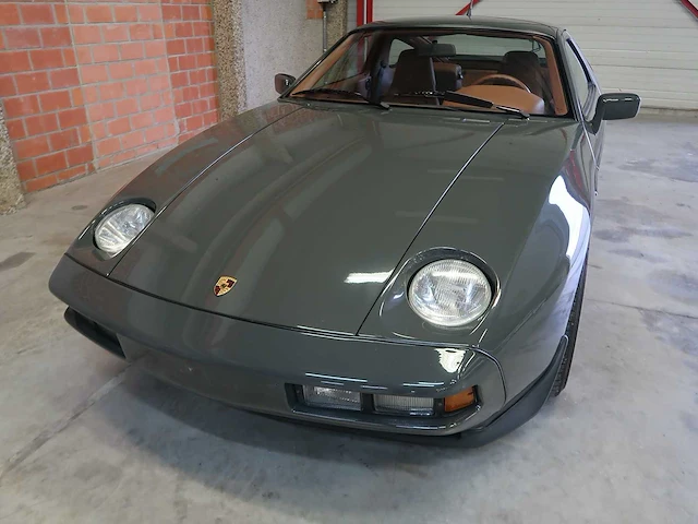 Porsche 928 s - afbeelding 6 van  107