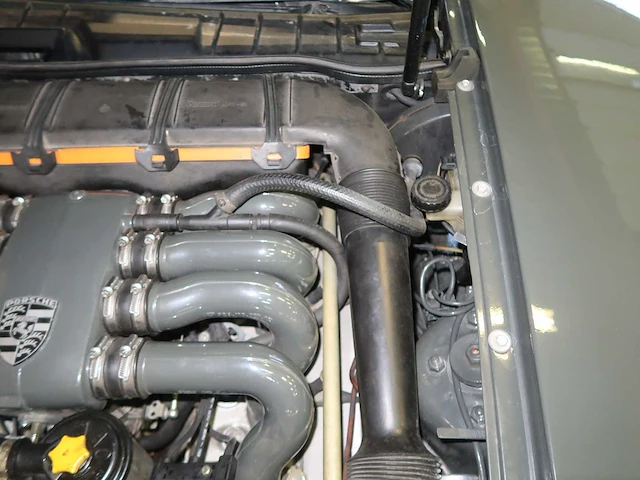 Porsche 928 s - afbeelding 75 van  107
