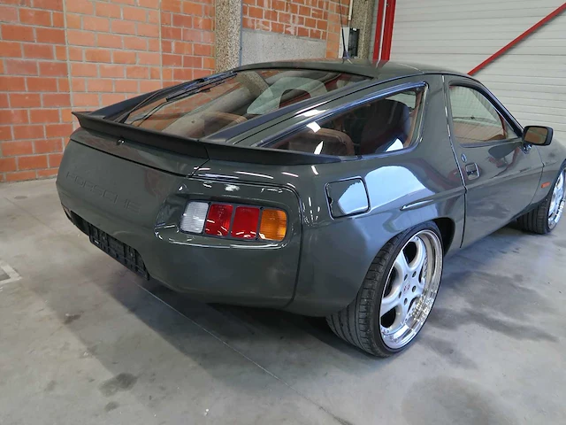 Porsche 928 s - afbeelding 81 van  107
