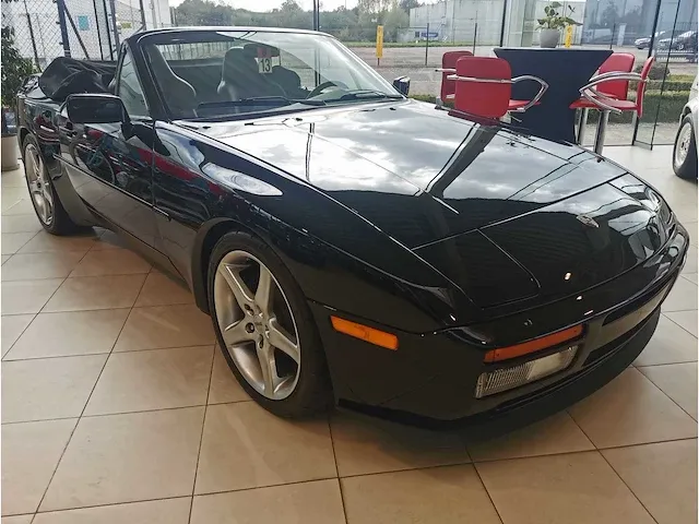 Porsche 944 cabriolet s2 - afbeelding 18 van  21