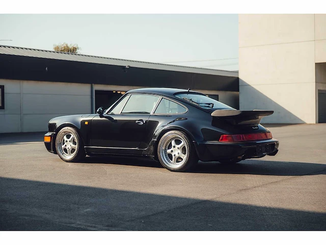 Porsche 964 turbo 3.3l ***no reserve*** - afbeelding 27 van  100