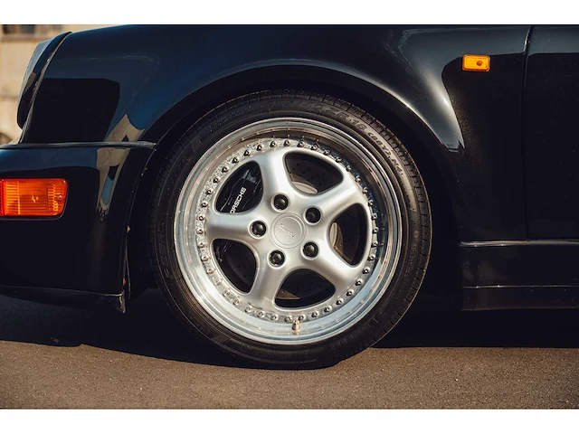 Porsche 964 turbo 3.3l ***no reserve*** - afbeelding 90 van  100