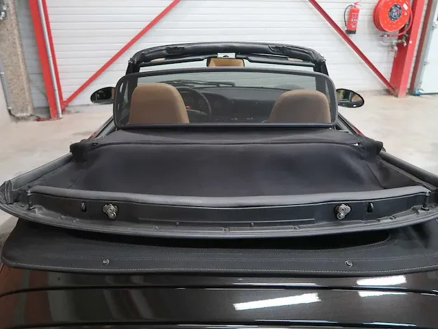 Porsche 993 cabrio - afbeelding 22 van  100