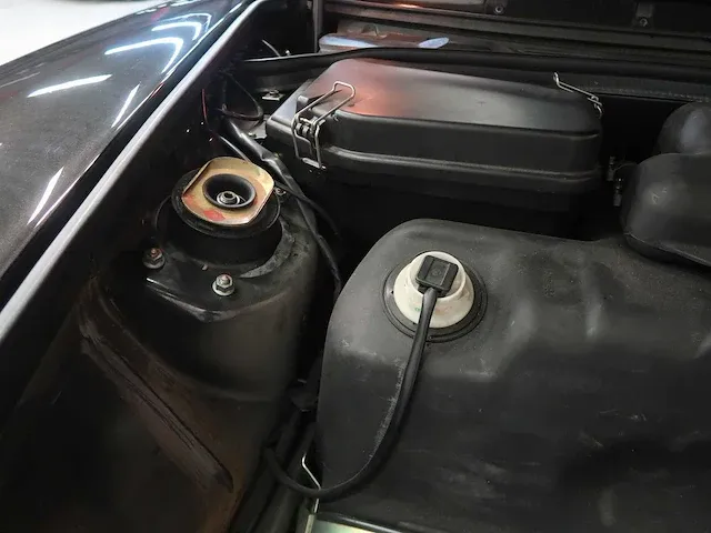 Porsche 993 cabrio - afbeelding 51 van  100