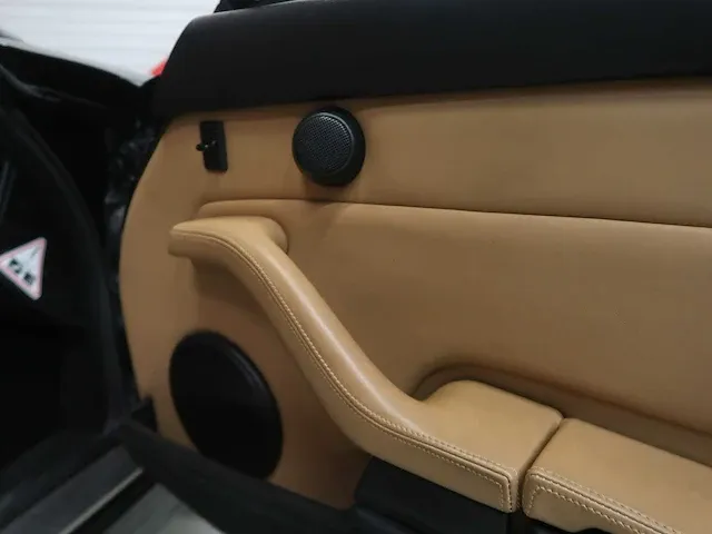Porsche 993 cabrio - afbeelding 64 van  100