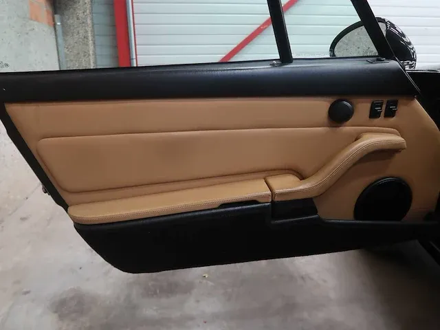 Porsche 993 cabrio - afbeelding 69 van  100