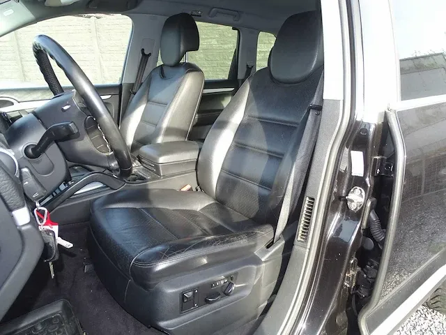 Porsche cayenne 3.2 v6 (project-basis) - afbeelding 29 van  55