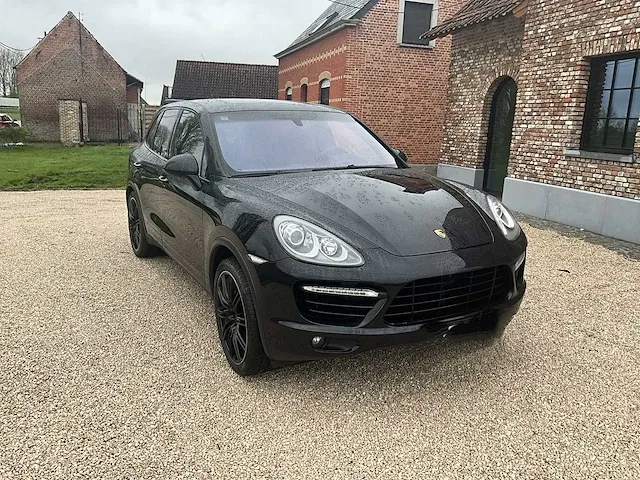 Porsche cayenne turbo lichte vracht 2012 - afbeelding 18 van  37