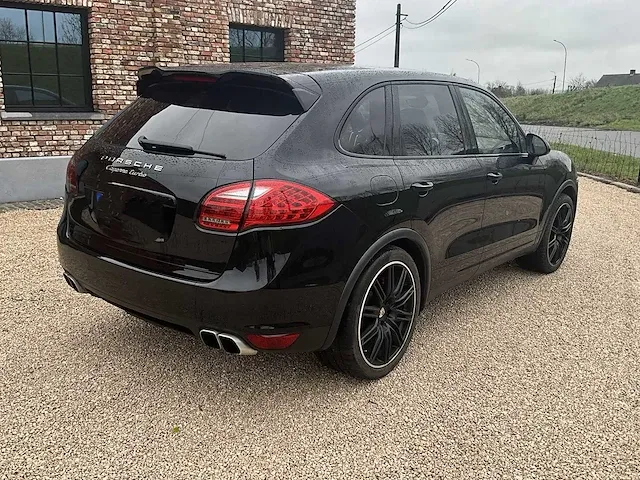 Porsche cayenne turbo lichte vracht 2012 - afbeelding 23 van  37