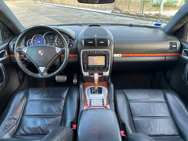 Porsche cayenne turbo s - afbeelding 2 van  28