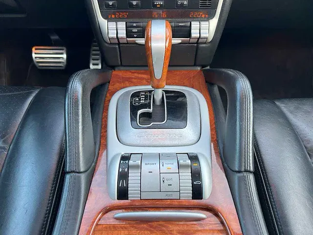 Porsche cayenne turbo s - afbeelding 3 van  28