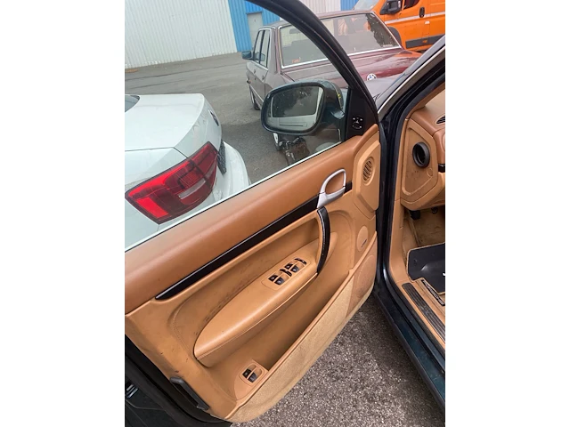 Porsche cayenne - afbeelding 18 van  20