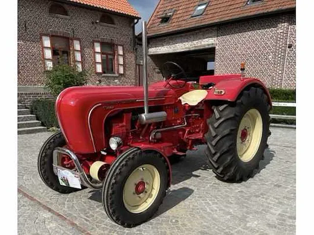 Porsche master 419 oldtimer tractor 1962 - afbeelding 1 van  30