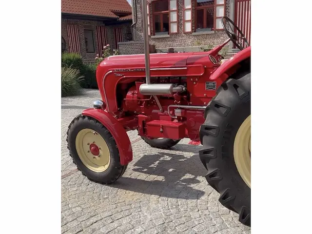 Porsche master 419 oldtimer tractor 1962 - afbeelding 28 van  30