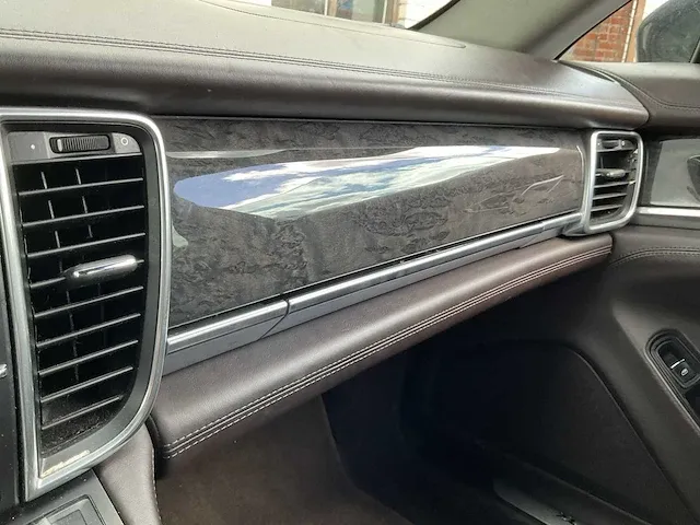 Porsche panamera - 2012 - afbeelding 8 van  42