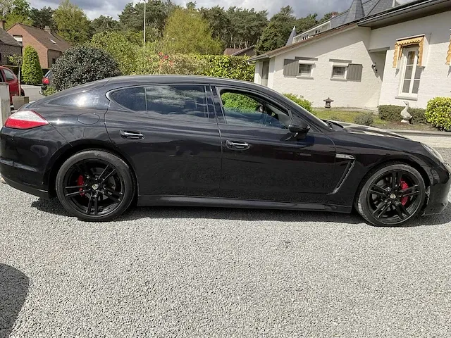 Porsche panamera - 2012 - afbeelding 38 van  42