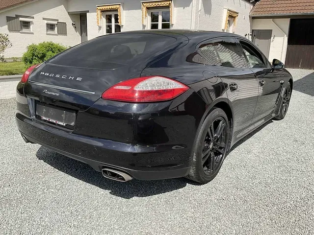 Porsche panamera - 2012 - afbeelding 39 van  42