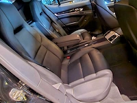 Porsche panamera 3.0 v6 diesel - afbeelding 16 van  52