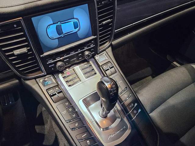 Porsche panamera 3.0 v6 diesel - afbeelding 30 van  52
