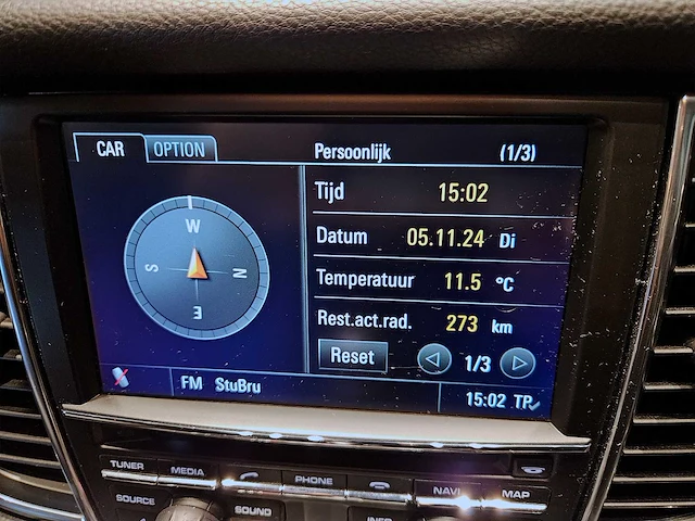 Porsche panamera 3.0 v6 diesel - afbeelding 33 van  52