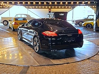 Porsche panamera 3.0 v6 diesel - afbeelding 34 van  52