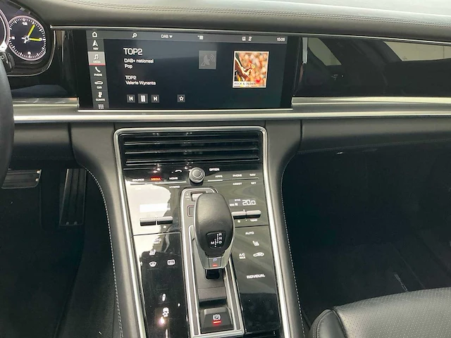 Porsche panamera 4 e-hybrid sport turismo - 2018 - afbeelding 6 van  44