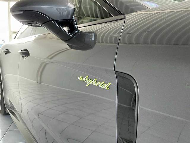 Porsche panamera 4 e-hybrid sport turismo - 2018 - afbeelding 19 van  44