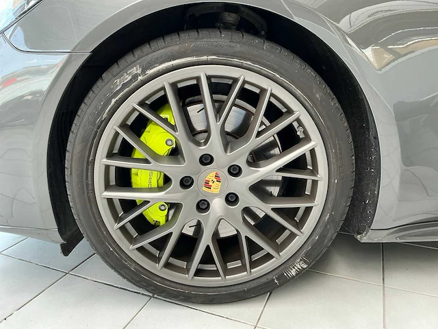 Porsche panamera 4 e-hybrid sport turismo - 2018 - afbeelding 22 van  44