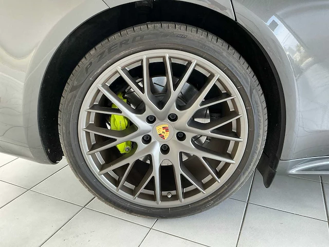Porsche panamera 4 e-hybrid sport turismo - 2018 - afbeelding 25 van  44