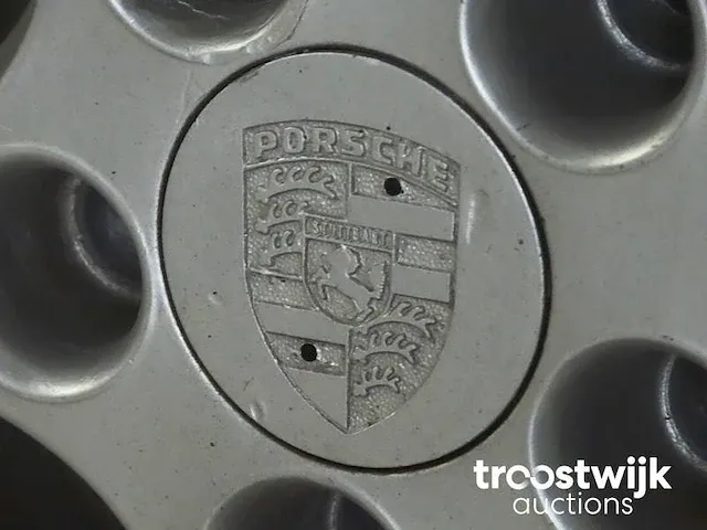 Porsche vintage velgen, inclusief banden - afbeelding 3 van  6