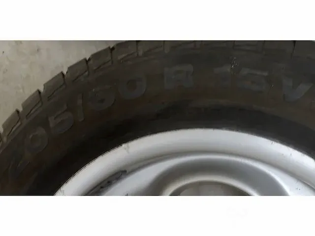 Porsche vintage velgen, inclusief banden - afbeelding 6 van  6