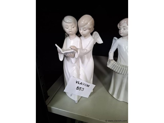 Porselein naobeeldje - afbeelding 1 van  3