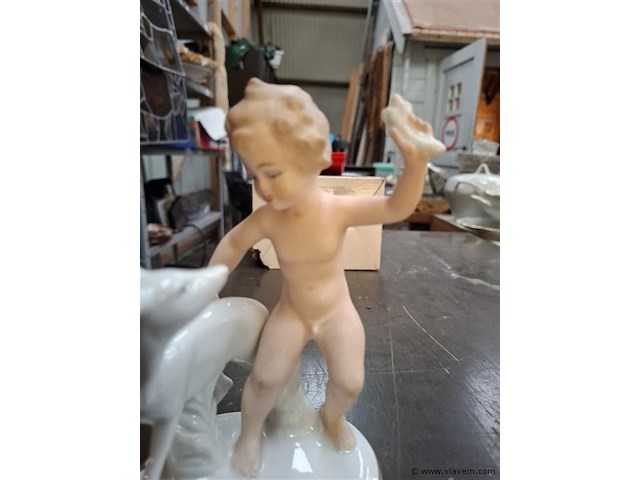 Porselein putto - afbeelding 2 van  3