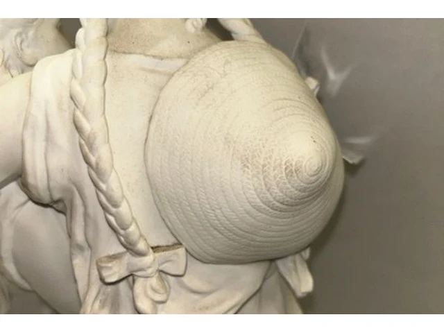 Porseleinen beeld - afbeelding 2 van  12