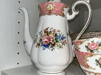 Porseleinen servies royal albert "lady carlyle" - afbeelding 4 van  12