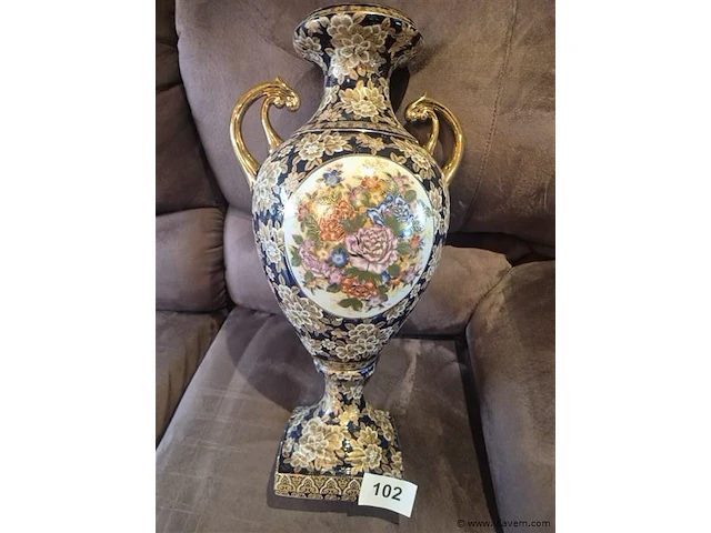 Porseleinen vaas, 60cm - afbeelding 1 van  3