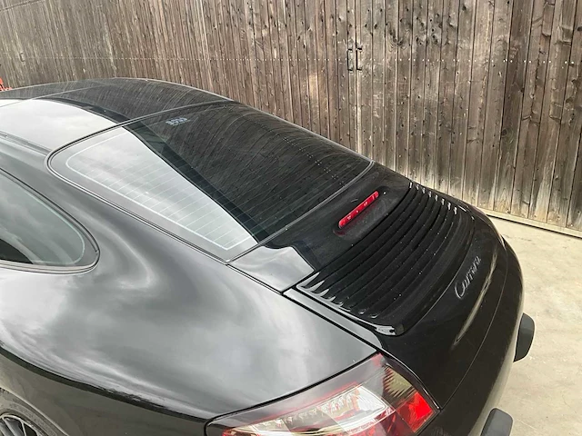 Porshe - 911 (996) carrera 2 - auto - afbeelding 10 van  47