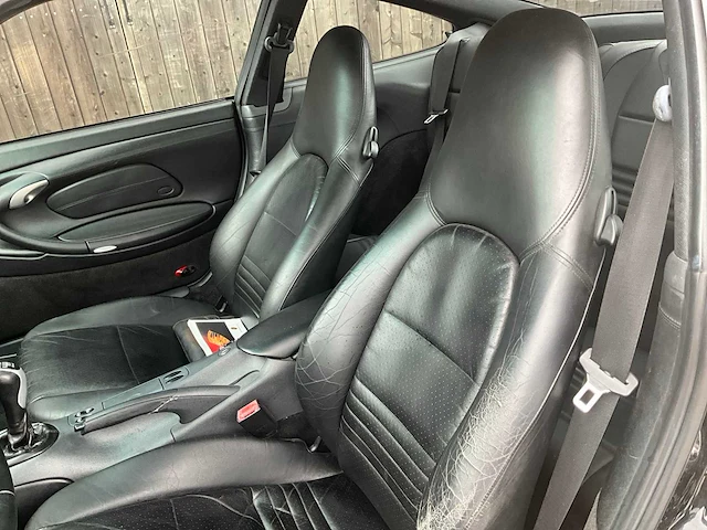 Porshe - 911 (996) carrera 2 - auto - afbeelding 22 van  47