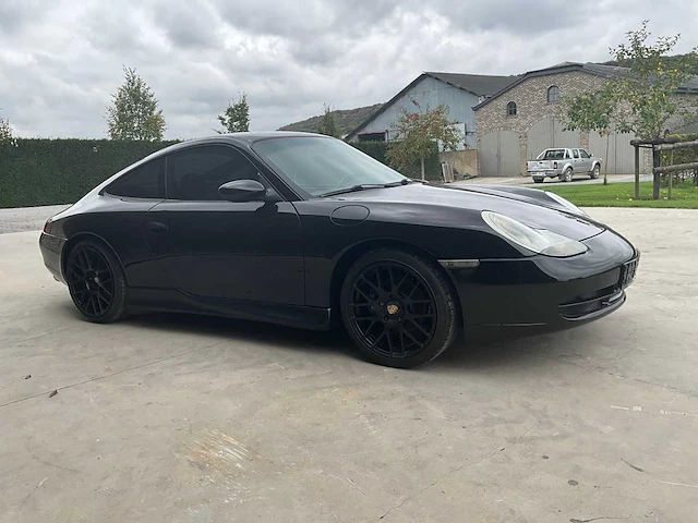 Porshe - 911 (996) carrera 2 - auto - afbeelding 44 van  47