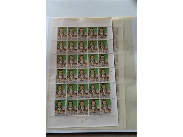 Postzegel album belgië - afbeelding 19 van  44