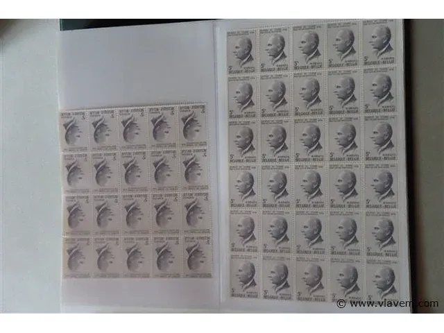 Postzegel album belgië - afbeelding 21 van  44