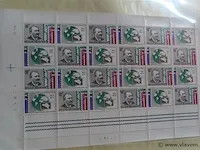 Postzegel album belgië - afbeelding 44 van  44