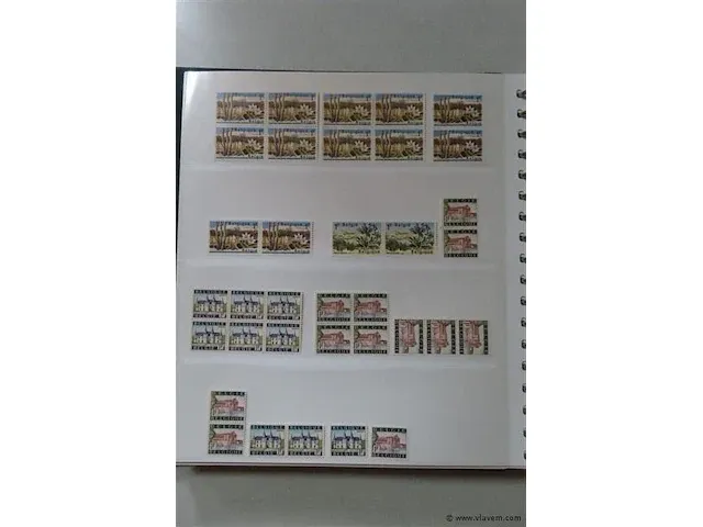 Postzegel album belgië - afbeelding 14 van  45