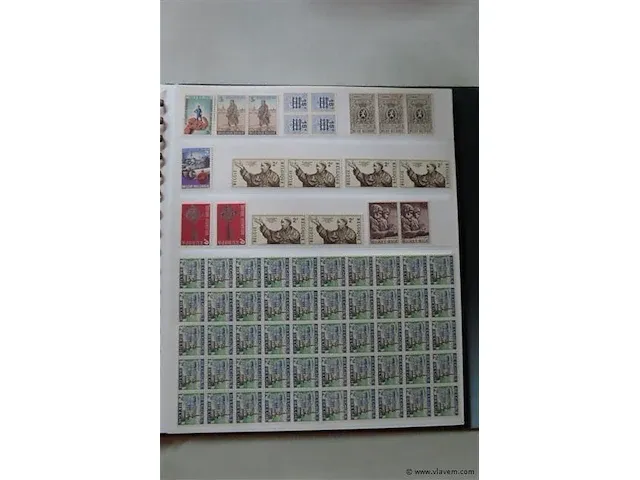Postzegel album belgië - afbeelding 19 van  45