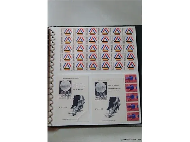 Postzegel album belgië - afbeelding 28 van  45