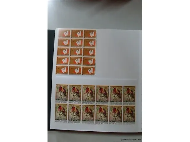 Postzegel album belgië - afbeelding 29 van  45