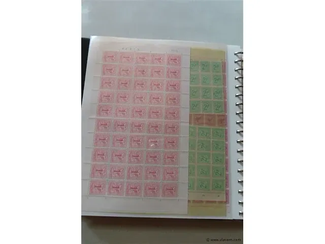 Postzegel album belgië - afbeelding 29 van  39