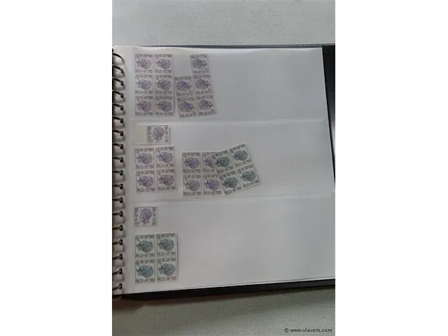 Postzegel album belgië - afbeelding 32 van  41