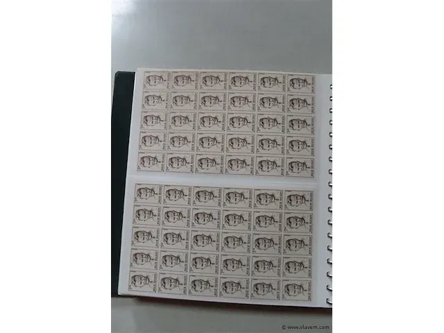 Postzegel album en postkaarten belgië - afbeelding 25 van  39