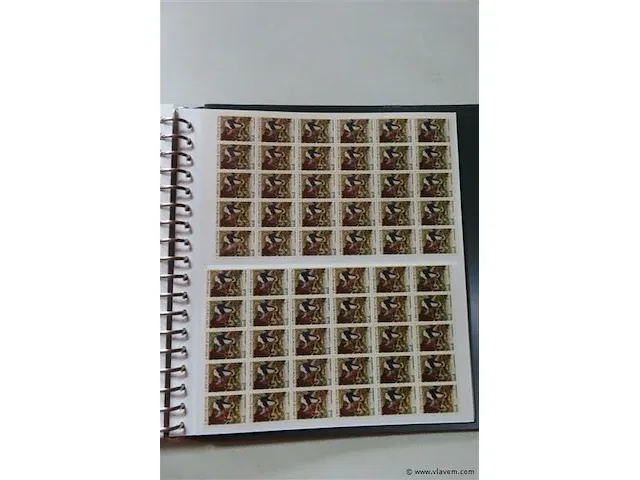 Postzegel album en postkaarten belgië - afbeelding 30 van  39